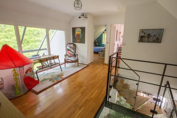 UN CADRE ENCHANTEUR: SUPERBE MAISON FAMILIALE DE 185 M²