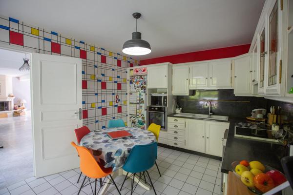 UN CADRE ENCHANTEUR: SUPERBE MAISON FAMILIALE DE 185 M²