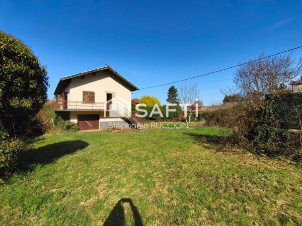 Maison sur sous sol complet à rénover