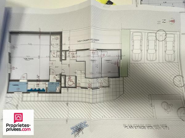 LOCAL COMMERCIAL avec MUR 300 m² sur 406 m² de terrain