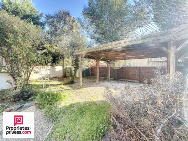 LOCAL COMMERCIAL avec MUR 300 m² sur 406 m² de terrain