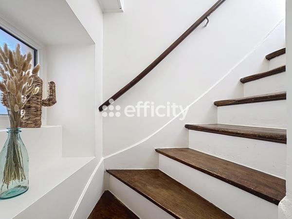 Maison
         4 pièces
        - 70 m² 339 000 € *