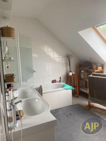 Location maison Nort Sur Erdre : 1 112 € - AJP Immobilier Nort-sur-Erdre