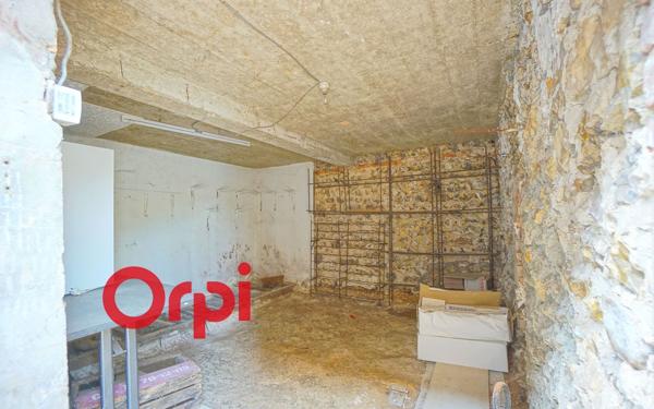 Maison à vendre    3 pièces •  Brionne