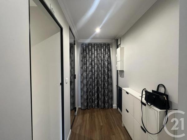 Appartement Studio à vendre  1 pièce - 33,14 m 2   ST MAUR DES FOSSES  - 94