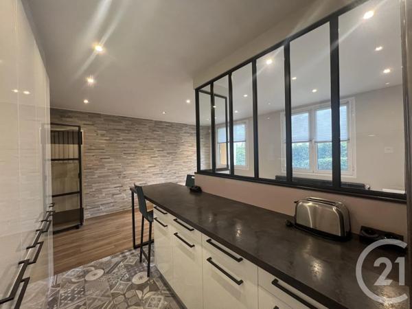 Appartement Studio à vendre  1 pièce - 33,14 m 2   ST MAUR DES FOSSES  - 94
