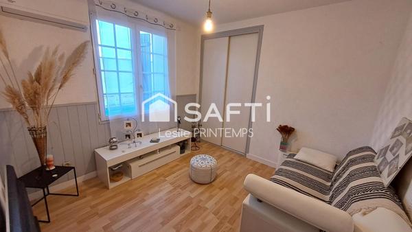 Plain pied 4 chambres avec dépendances et piscine