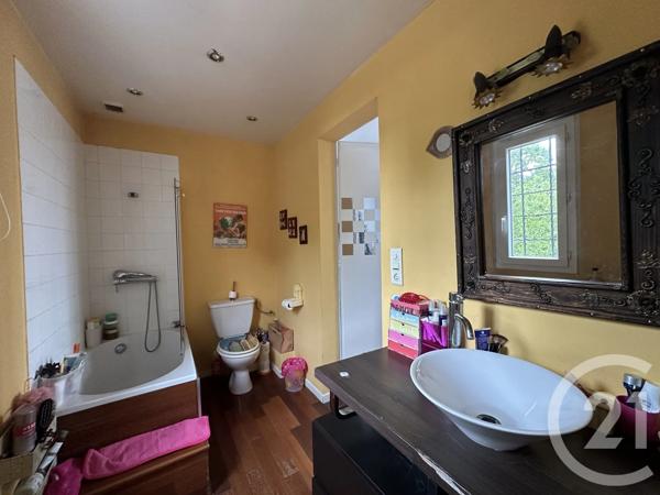 Maison à vendre  8 pièces - 180,12 m 2   ST MAUR DES FOSSES  - 94