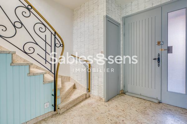 Maison atypique T4 à proximité du quai de la Chaume et de la Tour Arundel