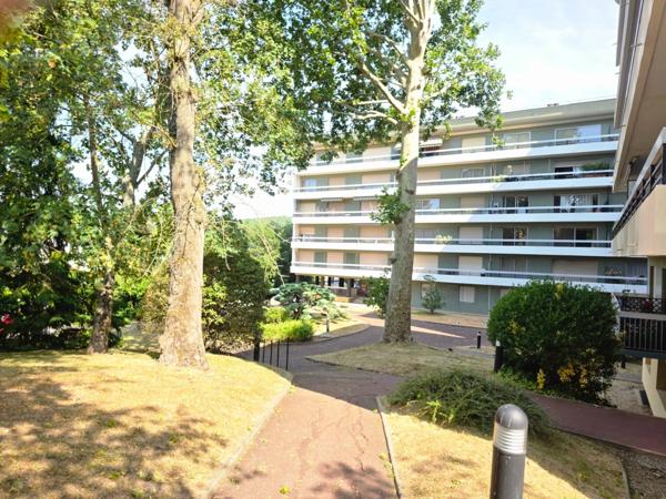 Appartement à vendre 4 pièces CHAVILLE (92)