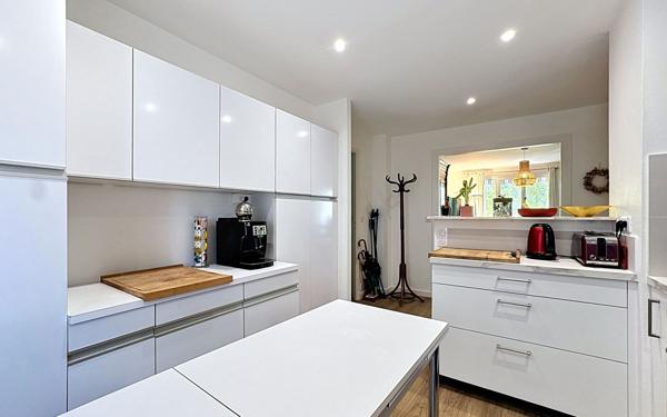 Appartement à louer    3 pièces • 80,99 m2 Rodez