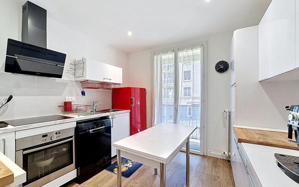 Appartement à louer    3 pièces • 80,99 m2 Rodez