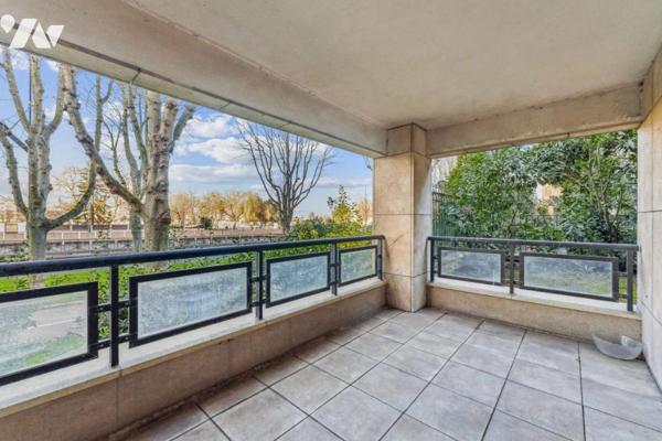 Levallois-Perret - Appartement d'angle et son jardin de 94 m²