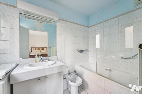 Levallois-Perret - Appartement d'angle et son jardin de 94 m²