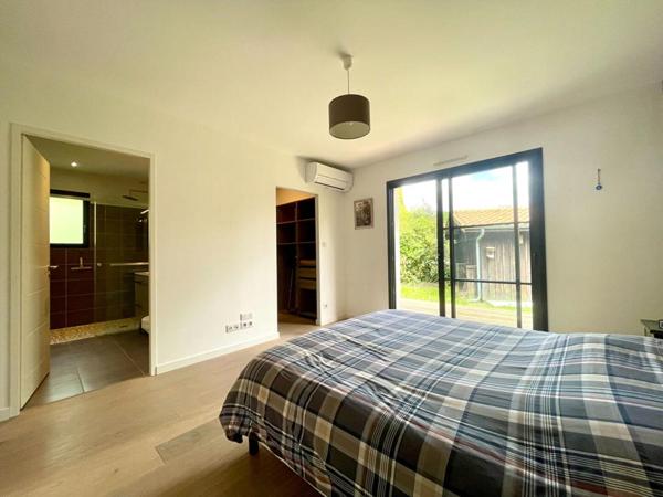 Maison Contemporaine Saint Jean D Illac 4 pièce(s) 119 m2