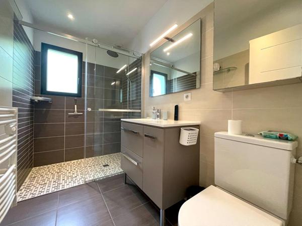 Maison Contemporaine Saint Jean D Illac 4 pièce(s) 119 m2