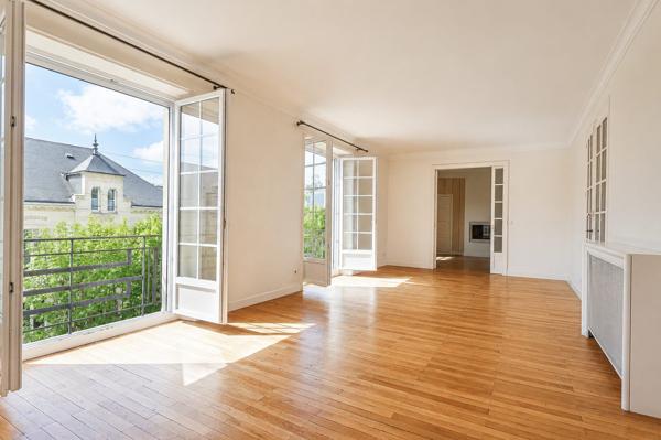 Louer Appartement 5 pièces - 108 m²