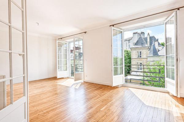 Louer Appartement 5 pièces - 108 m²