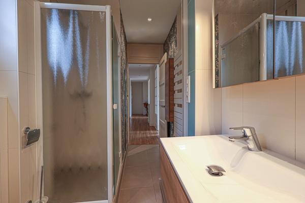 Louer Appartement 5 pièces - 108 m²