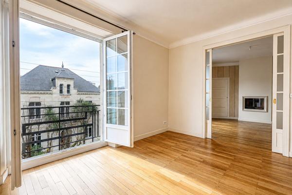 Louer Appartement 5 pièces - 108 m²