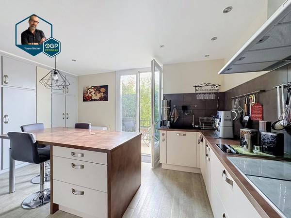 Appartement T4 de 121 m² avec terrasse, garage et jardinet