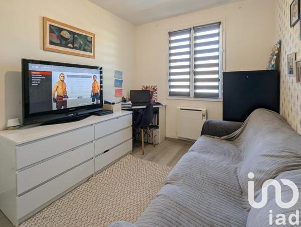 Maison traditionnelle 4 pièces de 73 m² à Mondragon (84430)