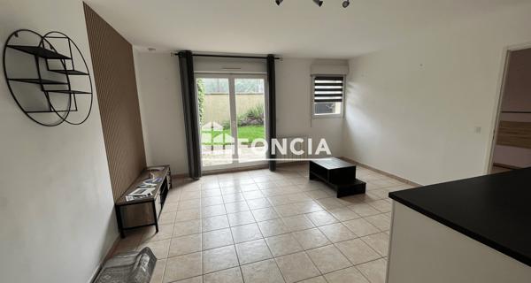 Location Appartement 2 pièces 41.12 m² - Pussay 91740