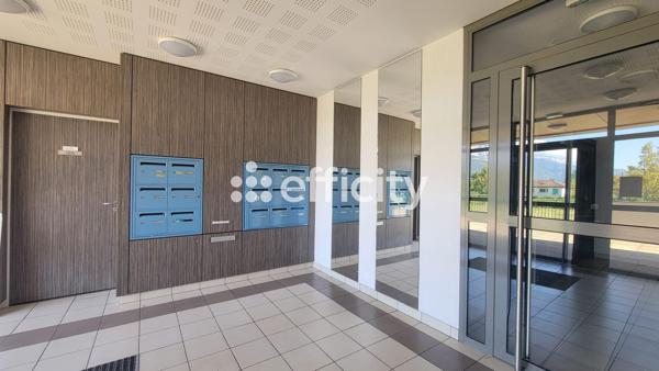 Appartement
         3 pièces
        - 69 m² Exclusivité 219 000 € *