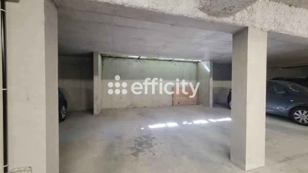 Appartement
         3 pièces
        - 69 m² Exclusivité 219 000 € *