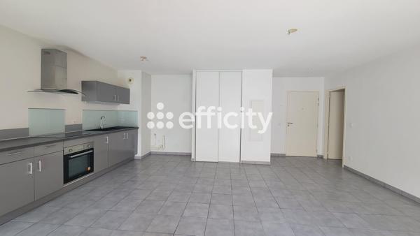 Appartement
         3 pièces
        - 69 m² Exclusivité 219 000 € *