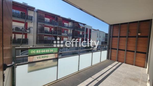 Appartement
         3 pièces
        - 69 m² Exclusivité 219 000 € *