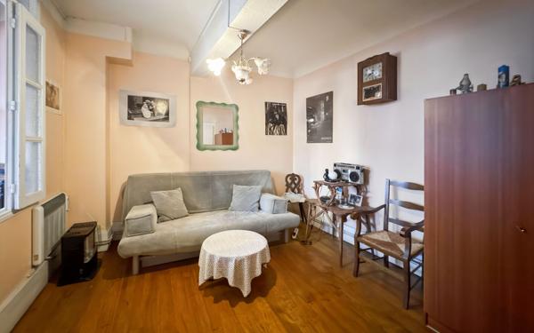 Appartement à vendre    3 pièces • 56,12 m2 Tarascon-sur-Ariège