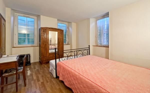 Appartement à vendre    3 pièces • 56,12 m2 Tarascon-sur-Ariège