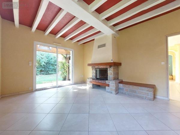 Maison à vendre à Méral en Mayenne (53230), ref : 53032-1056