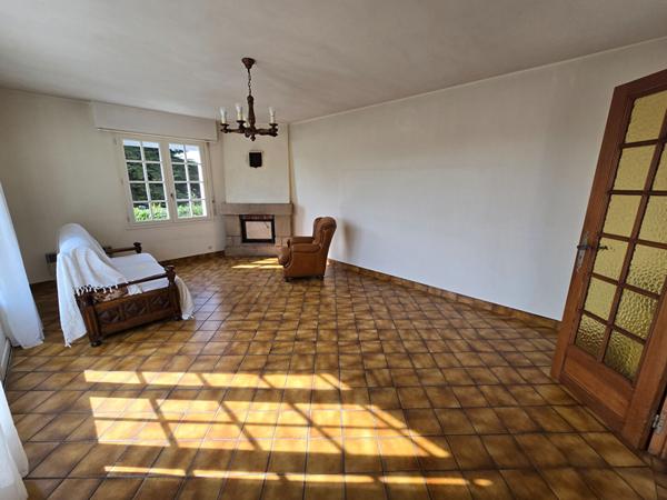 Sarzeau à proximité du bourg Maison 8 pièces sur grand jardin