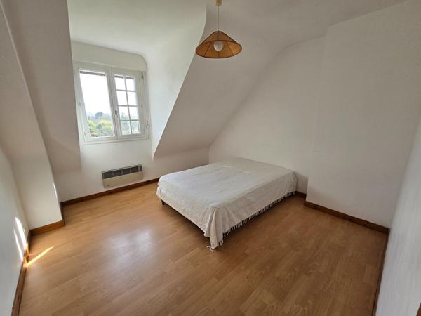 Sarzeau à proximité du bourg Maison 8 pièces sur grand jardin