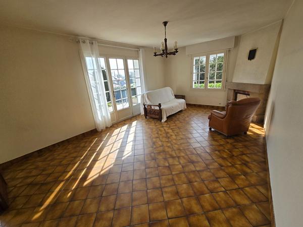 Sarzeau à proximité du bourg Maison 8 pièces sur grand jardin