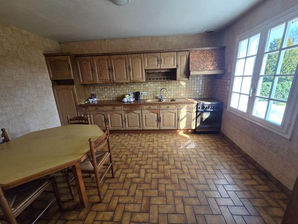 Sarzeau à proximité du bourg Maison 8 pièces sur grand jardin