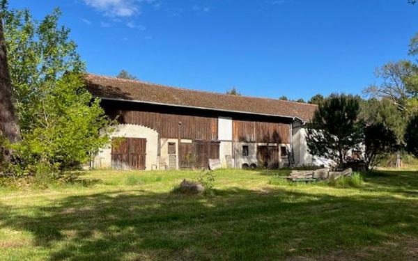 Maison à vendre    7 pièces •  Saint-Paul-en-Born
