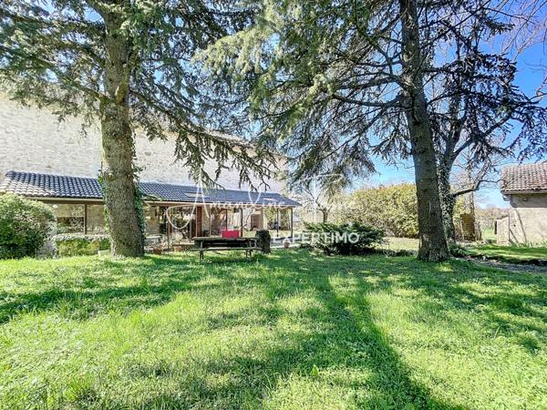 La Cavalerie (12230) À vendre – Maison de caractère avec grand terrain constructible – La Cavalerie