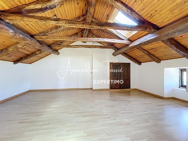 La Cavalerie (12230) À vendre – Maison de caractère avec grand terrain constructible – La Cavalerie