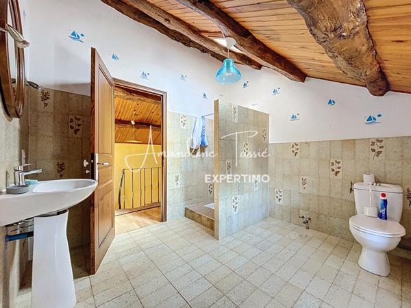 La Cavalerie (12230) À vendre – Maison de caractère avec grand terrain constructible – La Cavalerie