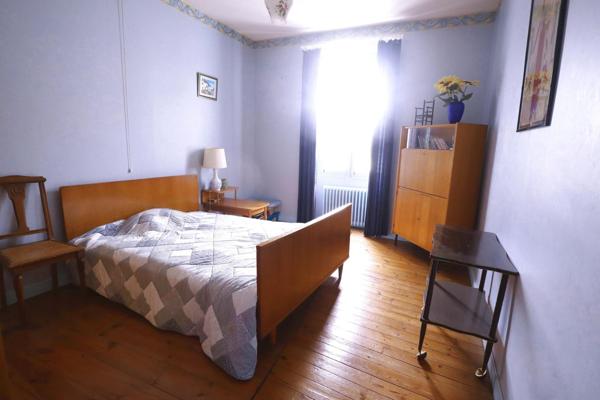 Maison 5 chambres à proximité des commerces et services