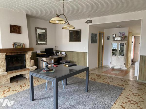 SAINT MATHURIN Maison de plain pied + appartement indépendant