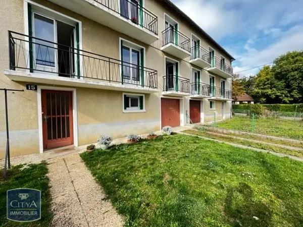 Appartement à louer 4 pièces 89.73m² Saint-Florent-sur-Cher (18400)