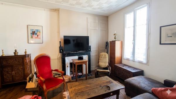 MAISON ANCIENNE-SECTEUR OUEST