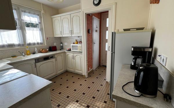 Maison à vendre    2 pièces • 52 m2 Thiron-Gardais