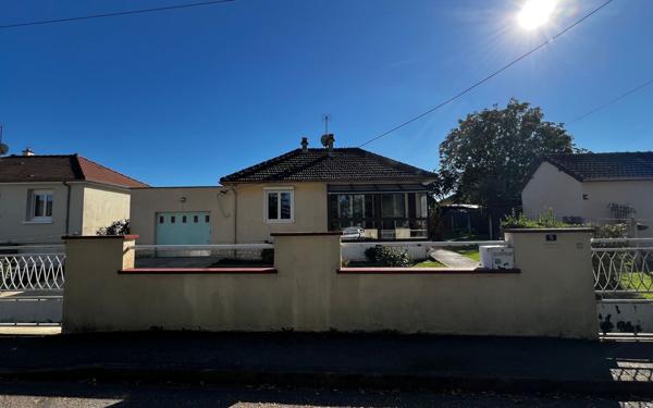 Maison à vendre    2 pièces • 52 m2 Thiron-Gardais