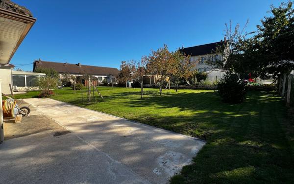 Maison à vendre    2 pièces • 52 m2 Thiron-Gardais