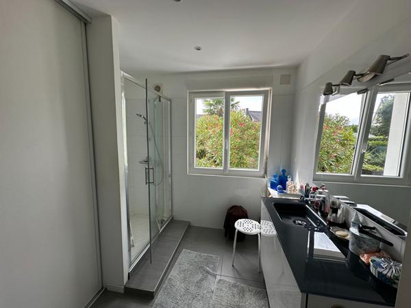 FOUESNANT, jolie maison de 4 chambres, bourg à pieds !